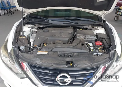 2018 Nissan Altima 2.5 S z USA, uszkodzony, nr VIN 1N4AL3AP6JC474937